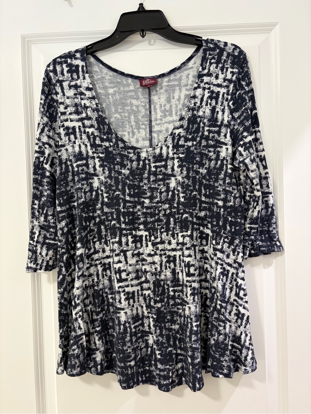 Salaam Scoop Neck Patterned Tunic Top